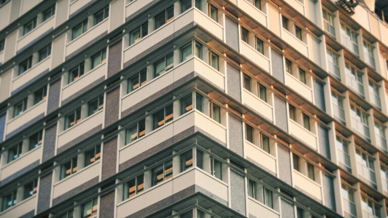 Sécurisation de 70 Carottages en Milieu Occupé à Lyon